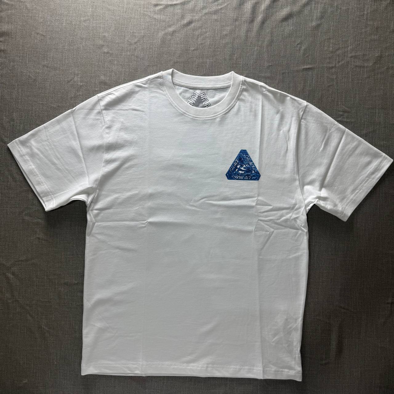 Palace Hong Kong Exclusive Dragon Tri-Ferg Tee — White