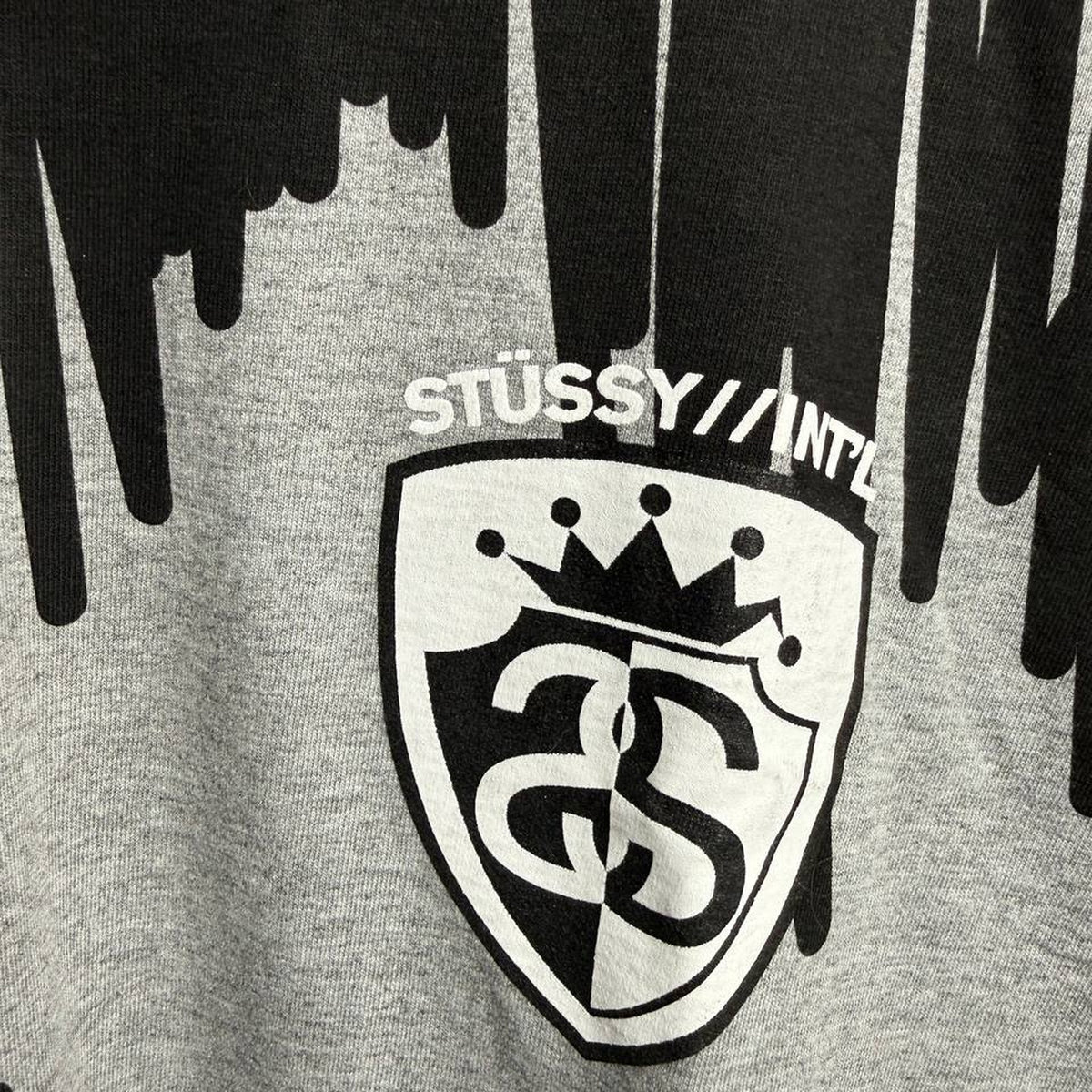 Stussy 8 Noise Tee Gray Heather, INT'L crest print